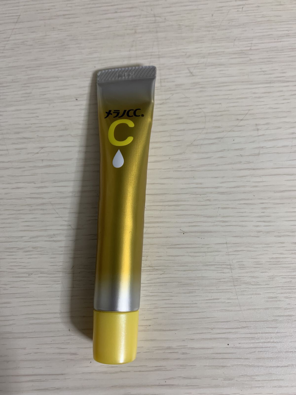 薬用しみ集中対策 プレミアム美容液/メラノCC/美容液を使ったクチコミ（1枚目）