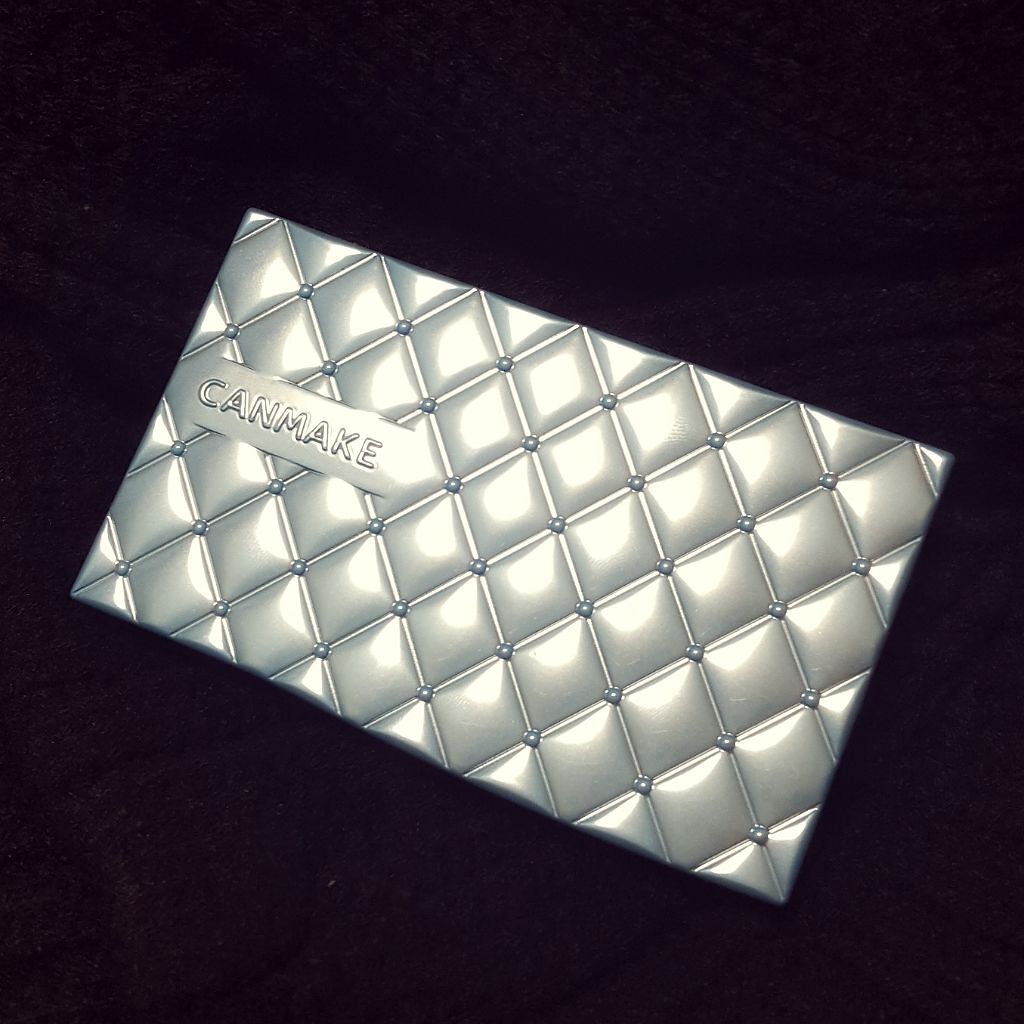 UV シルキーフィットファンデーション/キャンメイク/パウダーファンデーションを使ったクチコミ（2枚目）