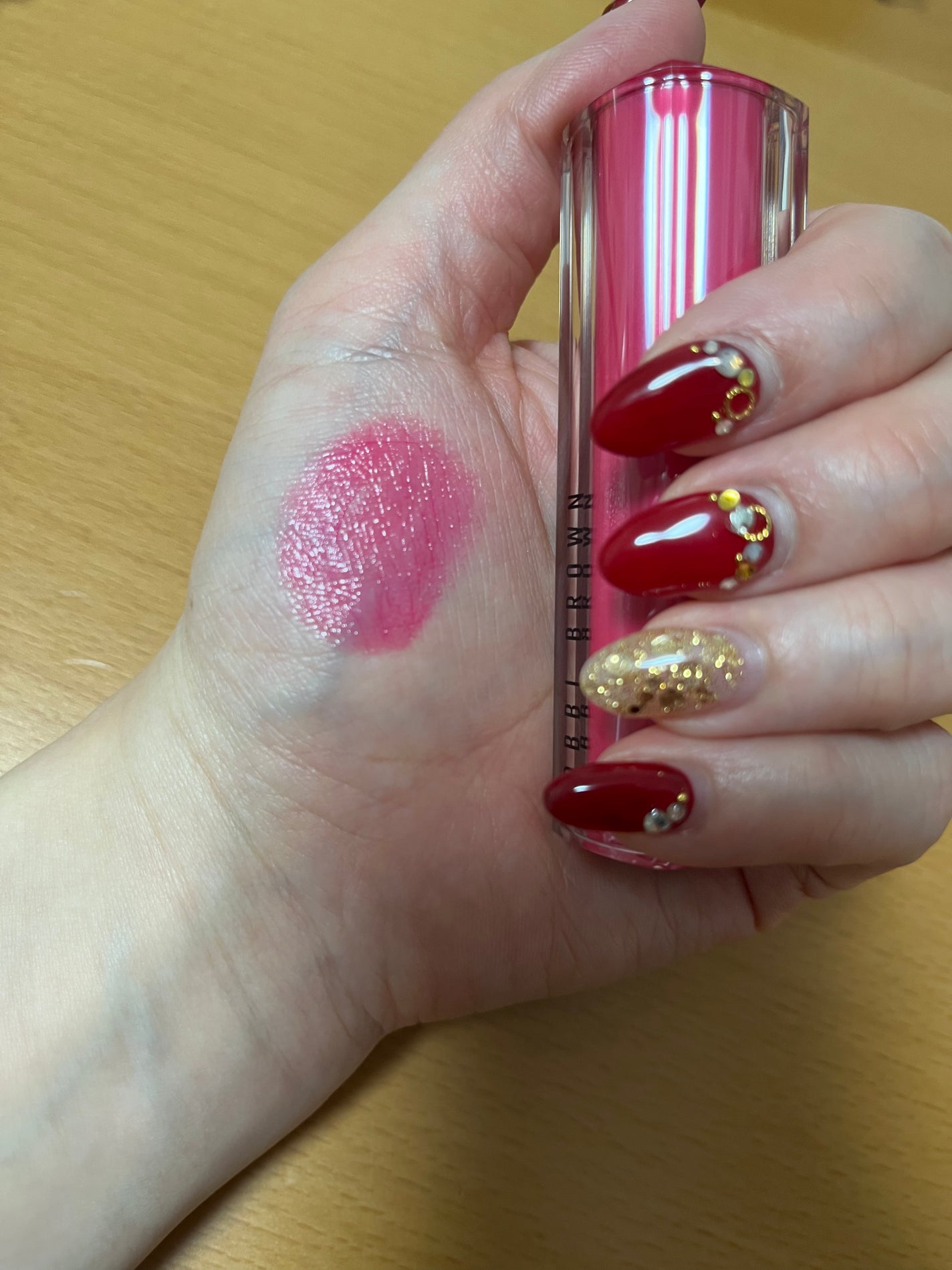 クラッシュド シャイン ジェリー スティック/BOBBI BROWN/口紅を使ったクチコミ(3枚目)