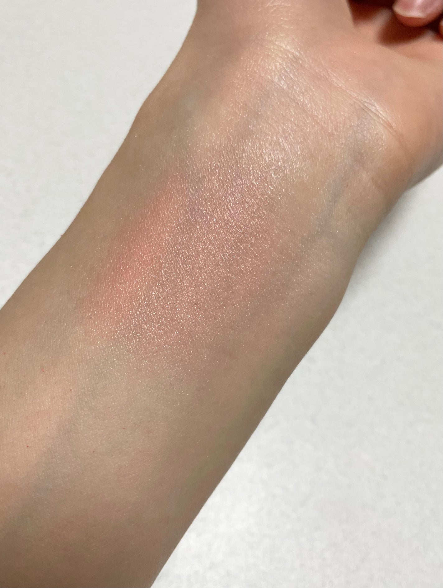 トゥルーディメンショングロウチーク/hince/パウダーチークを使ったクチコミ(3枚目)