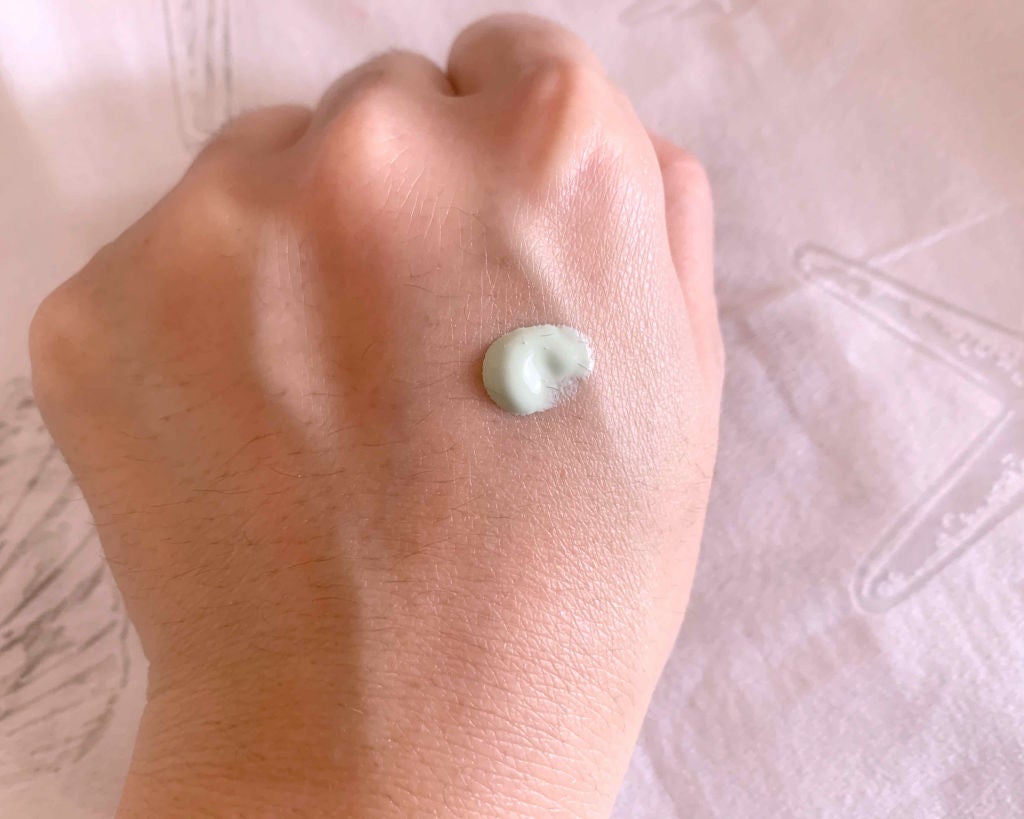 赤み補正コンシーラー/CEZANNE/クリームコンシーラーを使ったクチコミ(2枚目)