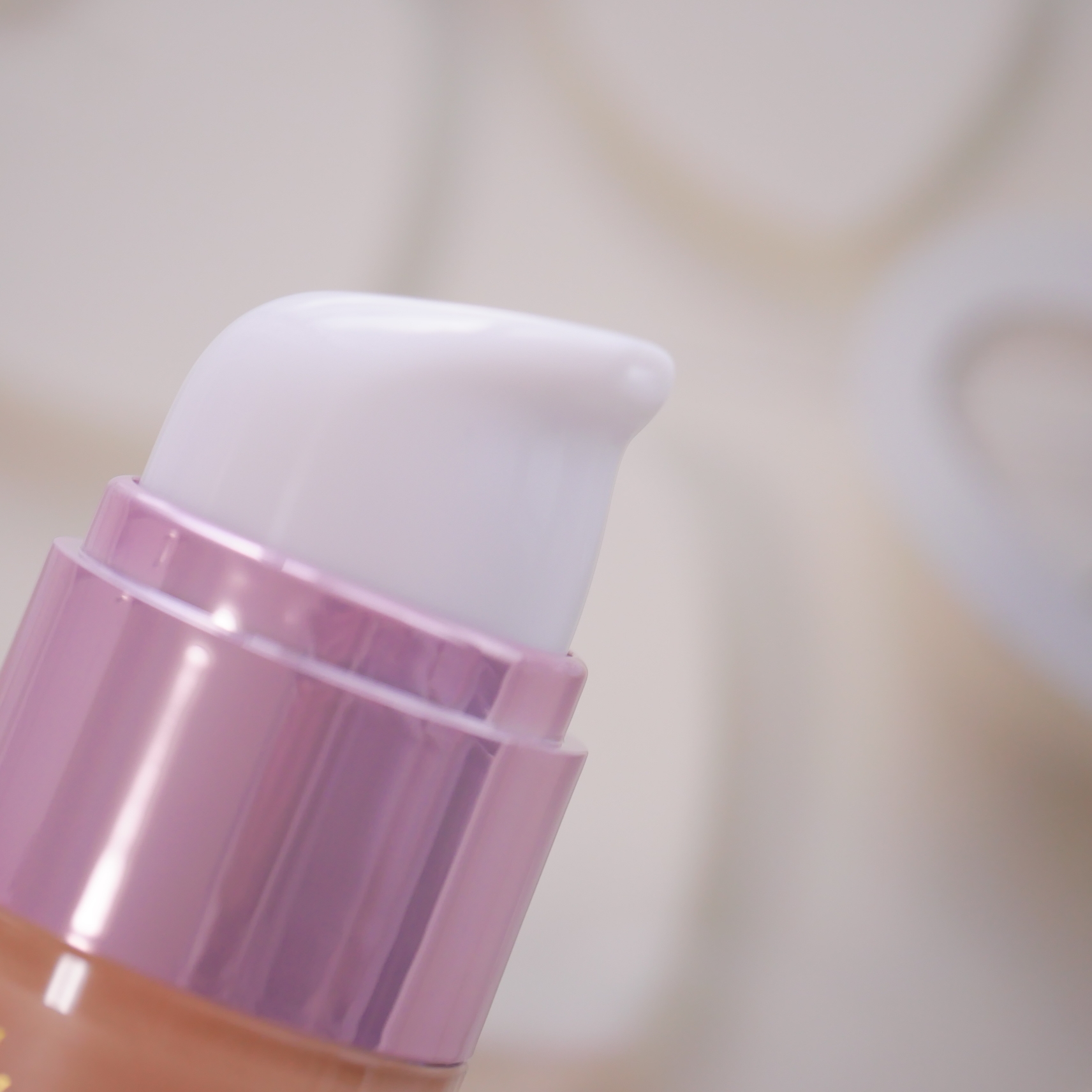 コラーゲンモイスチャースキンベース/illuN/化粧下地を使ったクチコミ（2枚目）