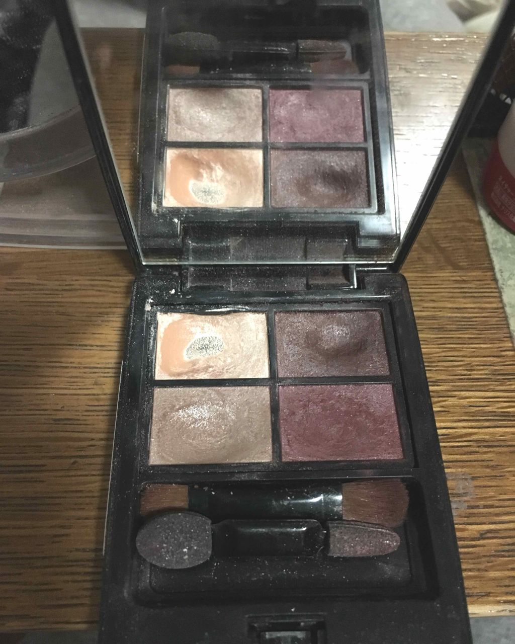 ミネラルクラッシィシャドー/エトヴォス/アイシャドウパレットを使ったクチコミ（1枚目）