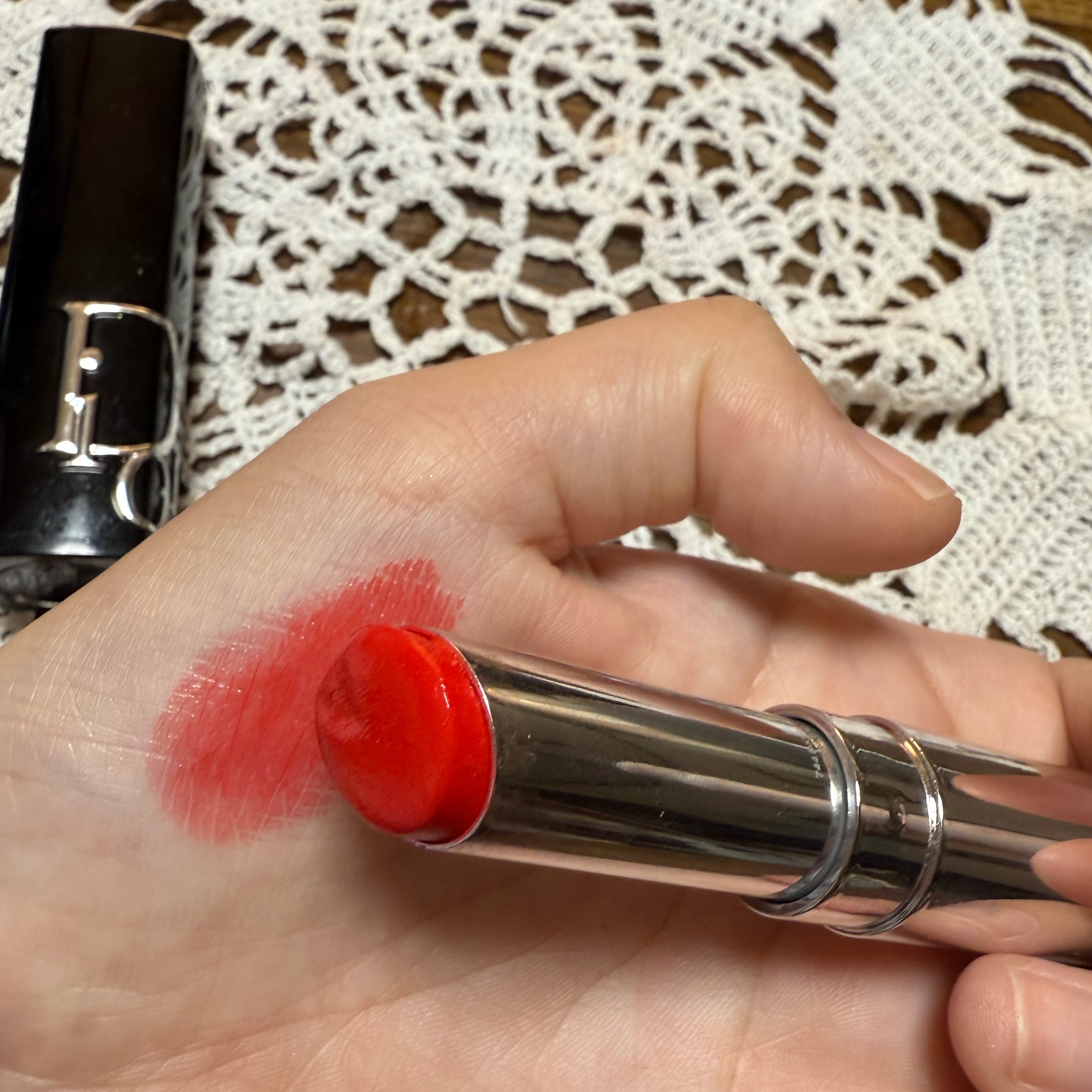 ディオール アディクト リップスティック 744ディオラマ/Dior/口紅を使ったクチコミ（2枚目）