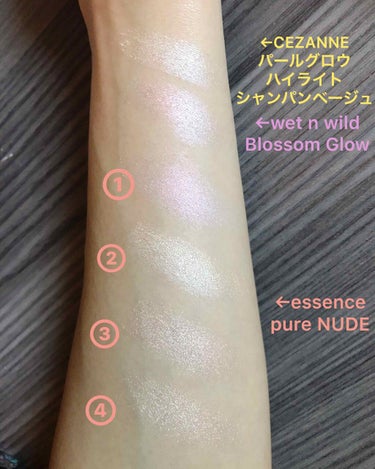 MegaGlo Highlighting Powder/wet 'n' wild/パウダーハイライトを使ったクチコミ（3枚目）