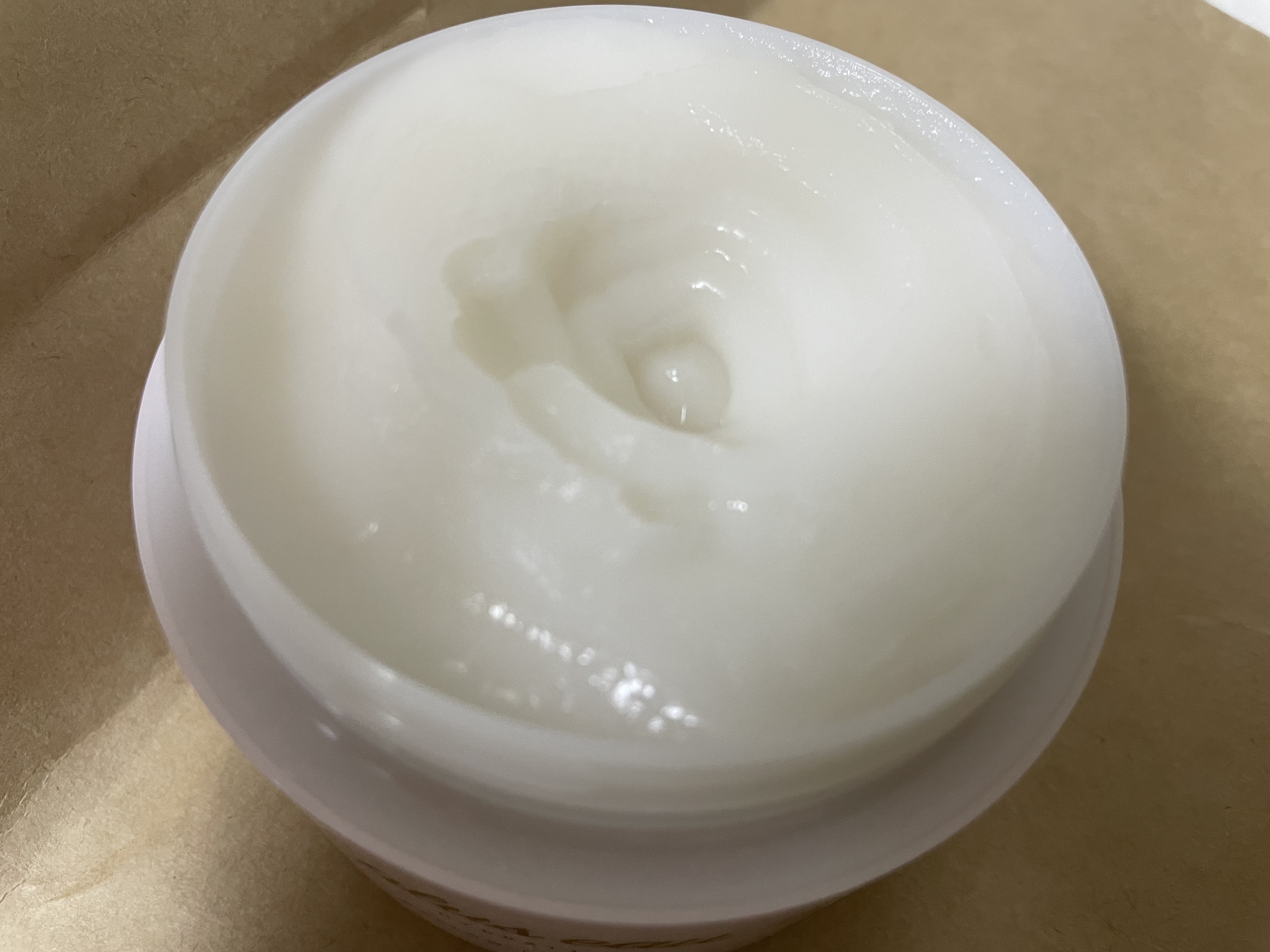  プリュスオー メロウリュクスマスク ジャータイプ/plus eau/ヘアマスク・ヘアパックを使ったクチコミ（1枚目）