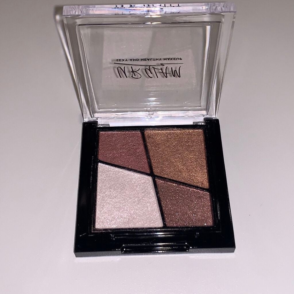 UR GLAM VELVET EYE COLOR PALETTE/U R GLAM/アイシャドウパレットを使ったクチコミ(2枚目)