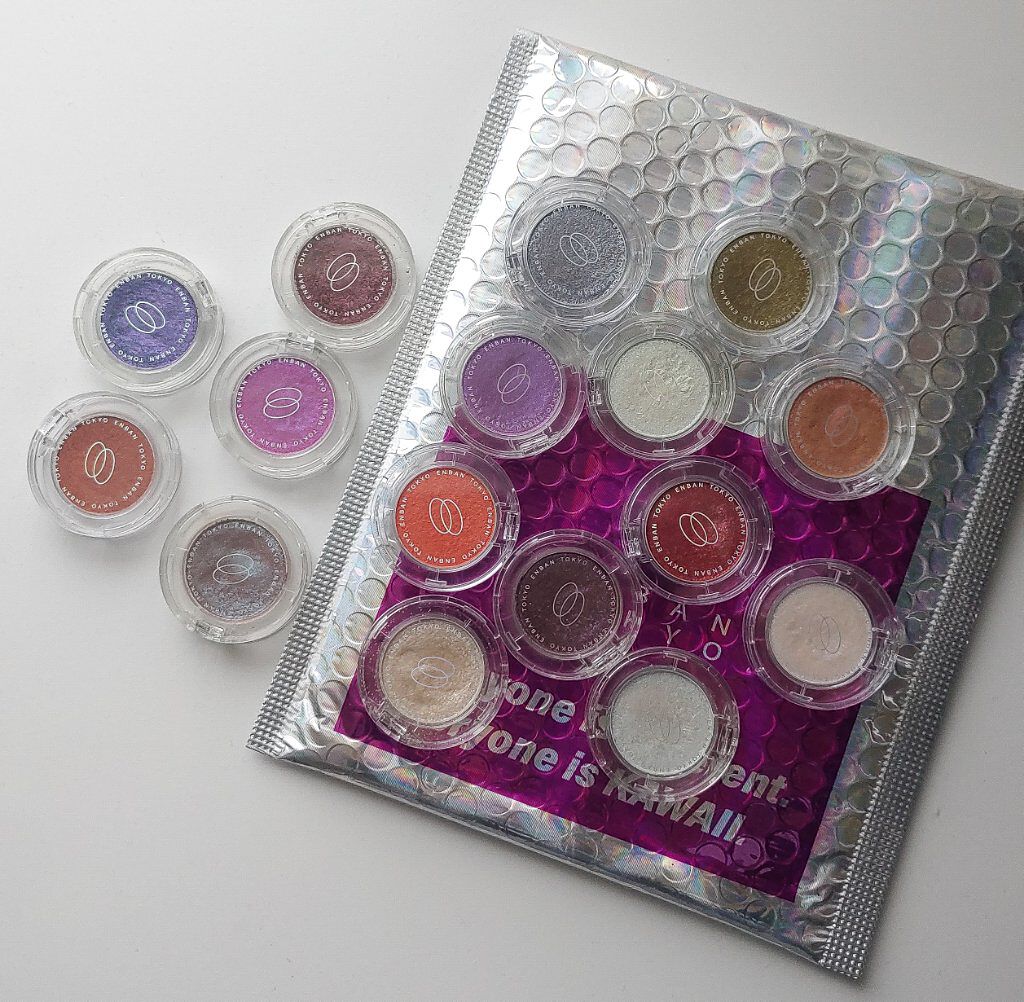 マルチグリッターカラー/ENBAN TOKYO/単色アイシャドウを使ったクチコミ（1枚目）