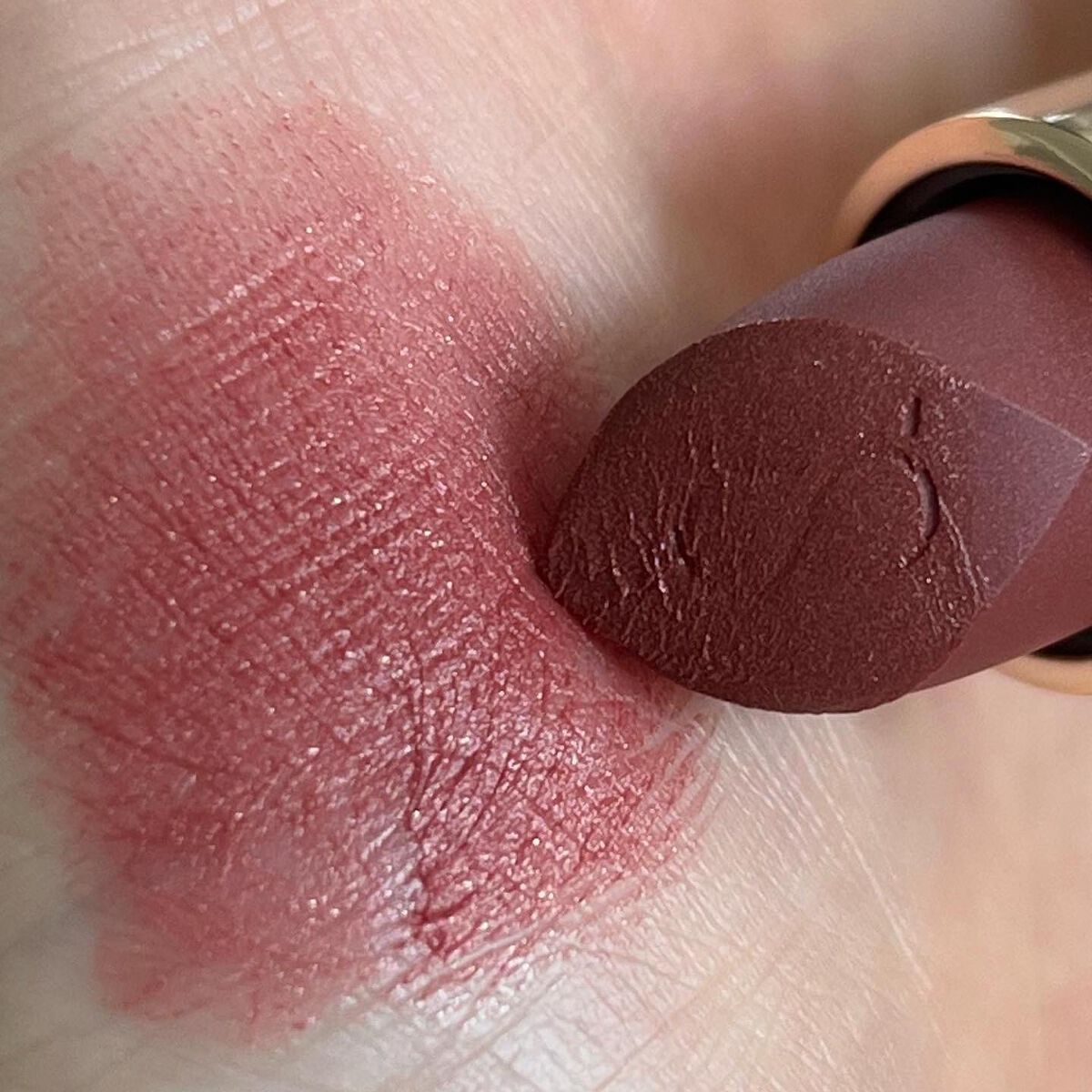 シアー マット リップスティック/SUQQU/口紅を使ったクチコミ(4枚目)