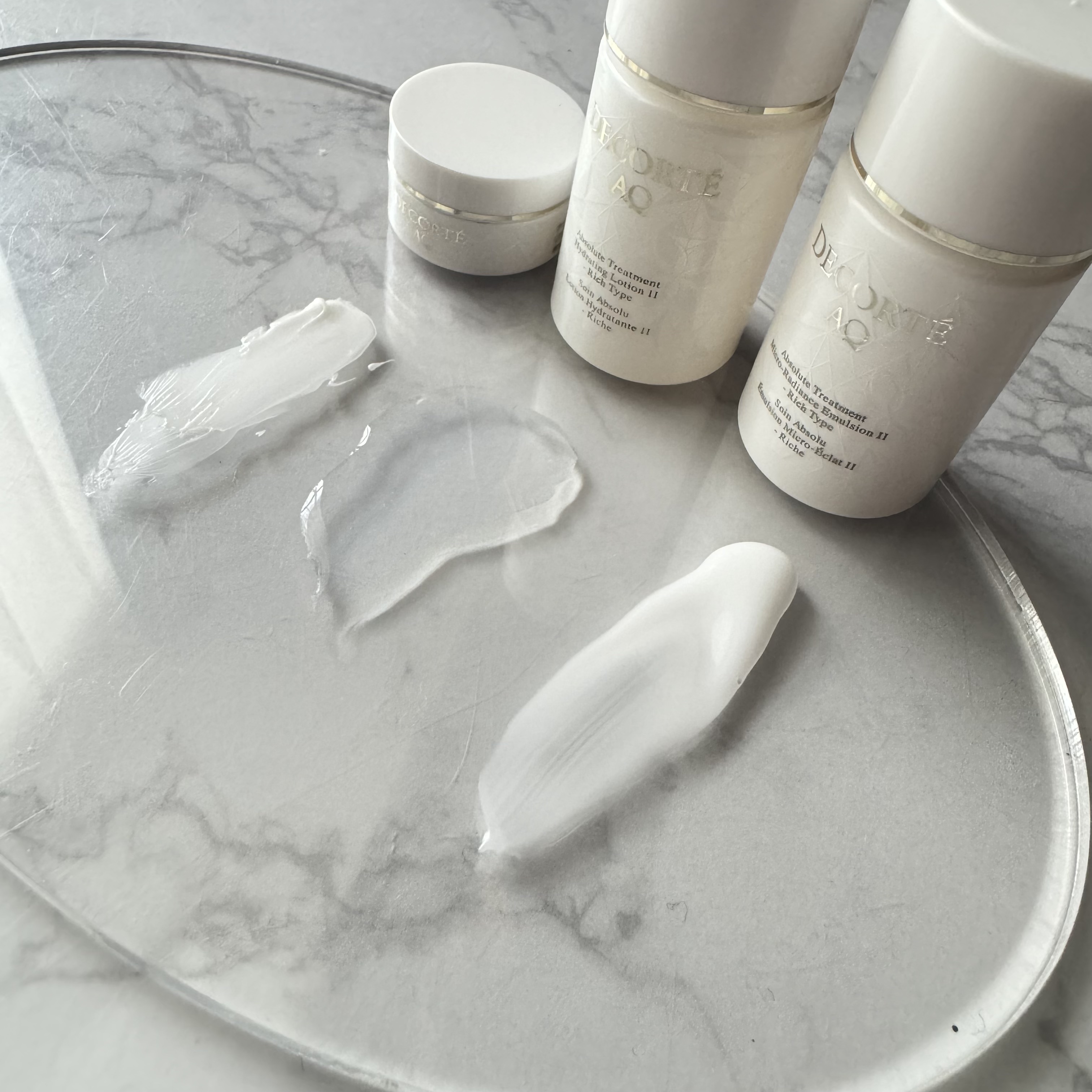 試してみた】AQ クリーム DECORTÉの効果・肌質別の口コミ・レビュー | LIPS