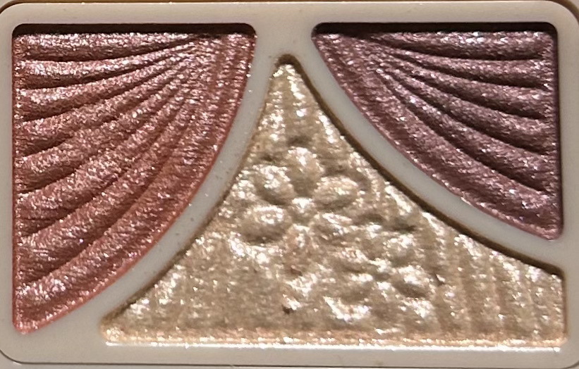 ジューシーピュアアイズ/キャンメイク/アイシャドウパレットを使ったクチコミ（3枚目）