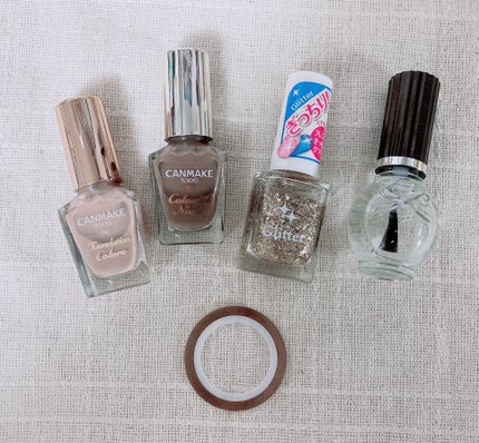 ファンデーションカラーズ/キャンメイク/マニキュアを使ったクチコミ(2枚目)