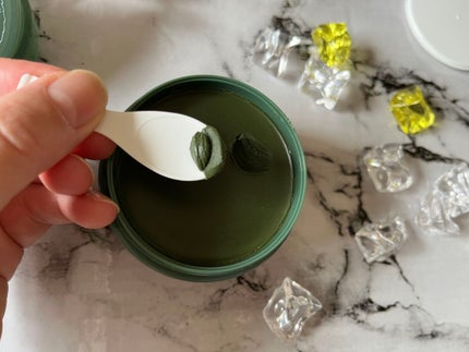 numbuzin 3番 緑茶炭毛穴パッククレンジングバームのクチコミ「毛穴パックとクレンジングバームが一緒になった✨
緑茶と炭とで化粧落としはもちろん、毛穴のケア.....」(3枚目)