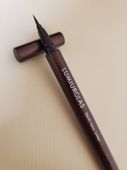 スキルレスライナー/LUMIURGLAS/リキッドアイライナーを使ったクチコミ(3枚目)