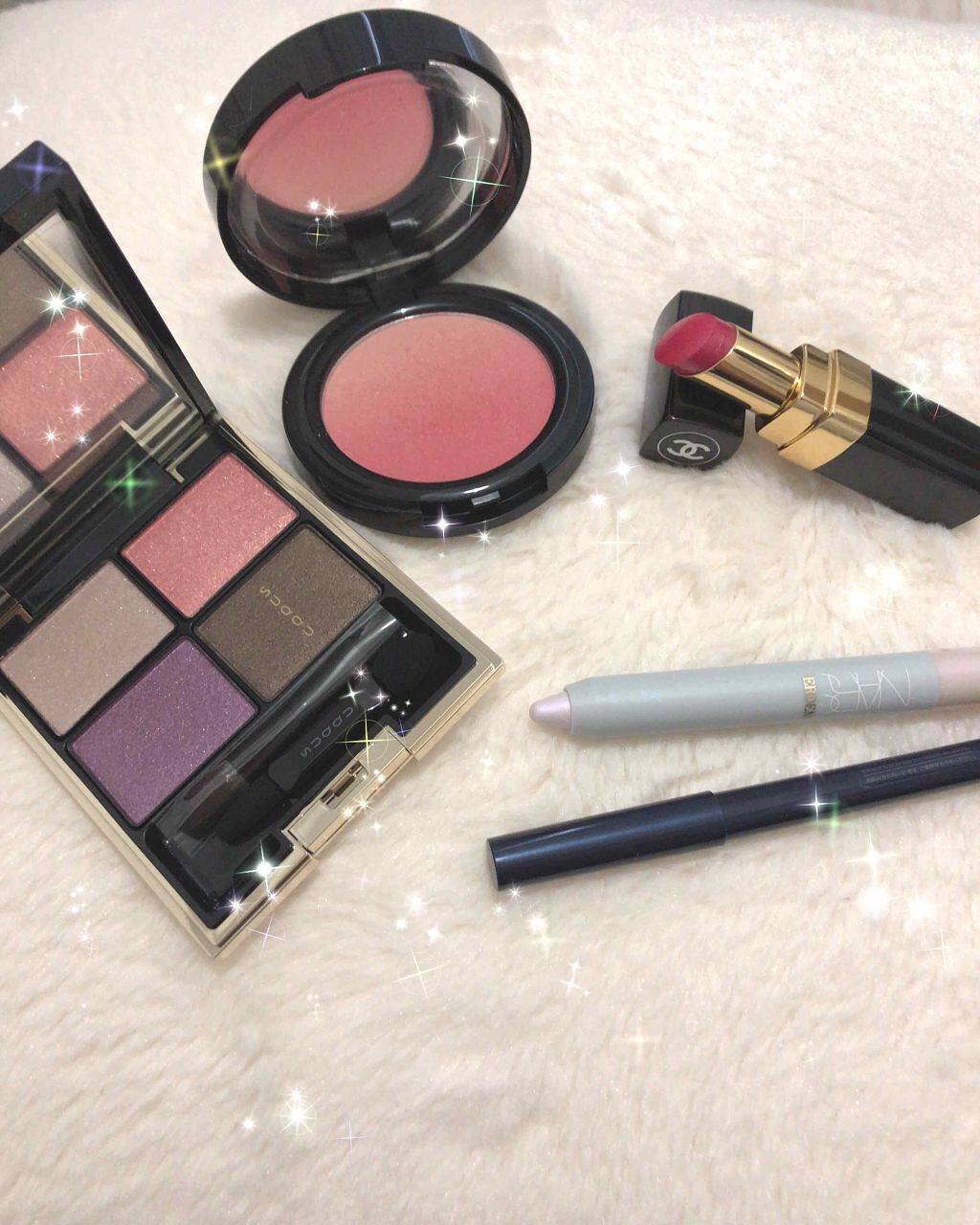 NARS マルチユース ハイライティングペンシルのクチコミ「カシオペアに似ているというハイライティングペンシル。パープルピンクの偏光が綺麗過ぎます！
好き.....」（1枚目）