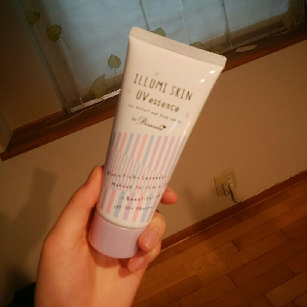パラソーラ イルミスキンUVエッセンス(旧品)/パラソーラ/日焼け止め・UVケアを使ったクチコミ(1枚目)