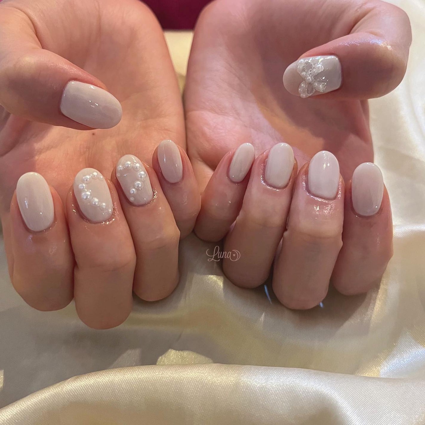 Iuna. Mizuki on LIPS 「.🤍#nail#nailstagram#gelnail#ジェ..」(1枚目)