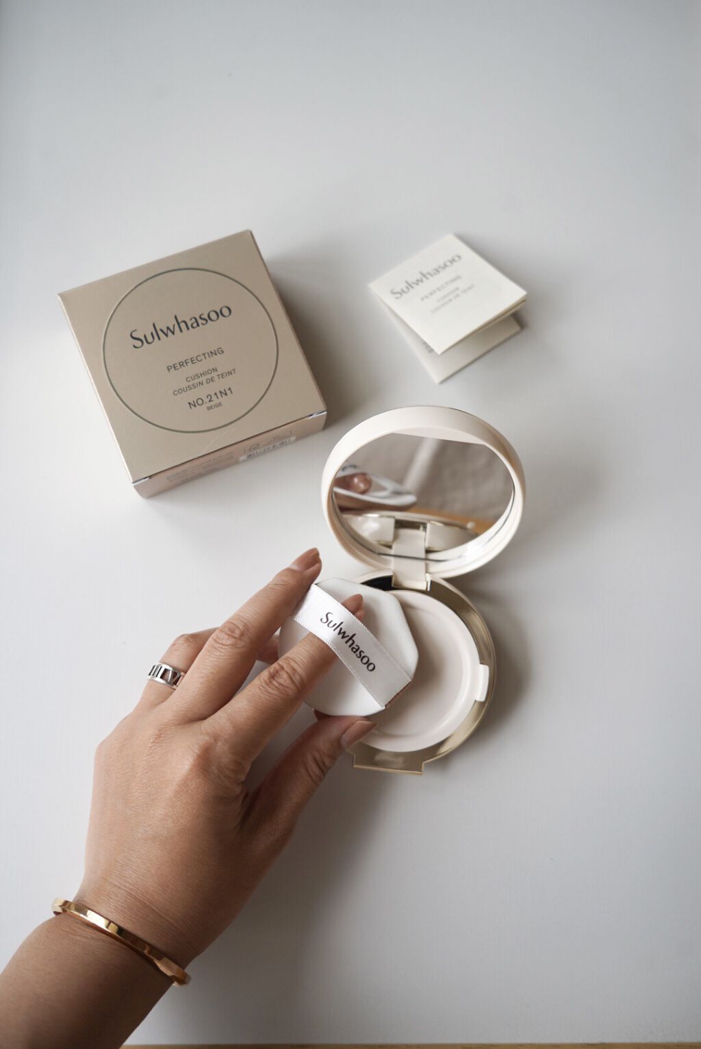 パーフェクティング クッション/エアリ/Sulwhasoo/クッションファンデーションを使ったクチコミ（1枚目）