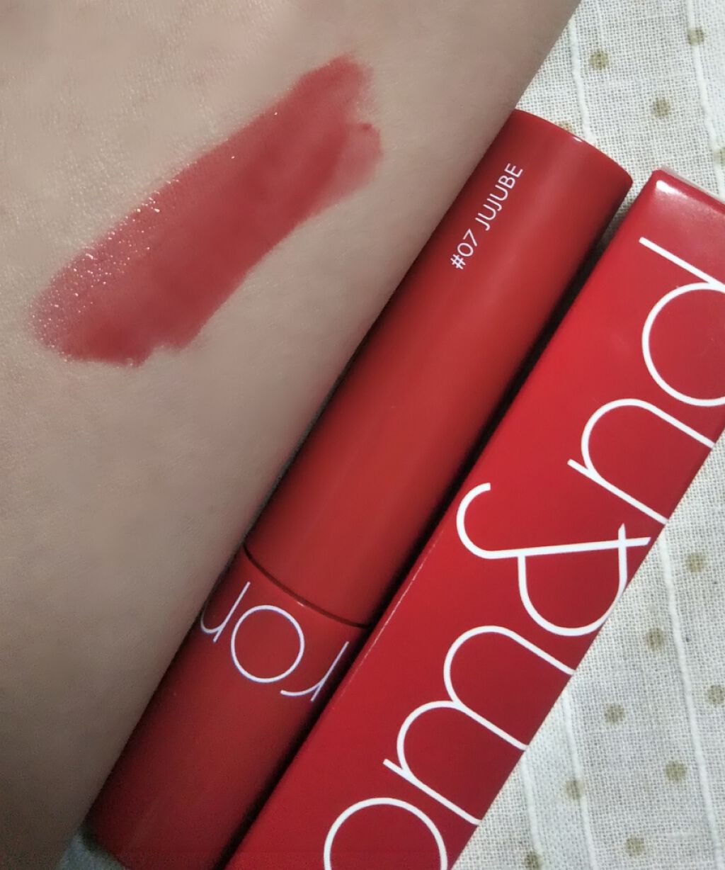 ジューシーラスティングティント/rom&nd/リップティントを使ったクチコミ（1枚目）