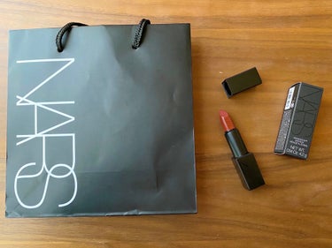 オーデイシャスリップスティック 9477/NARS/口紅を使ったクチコミ（1枚目）