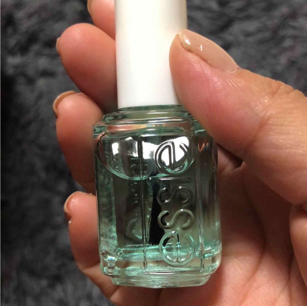 ファーストベースベースコート/エッシー/ネイルベースコートを使ったクチコミ（2枚目）