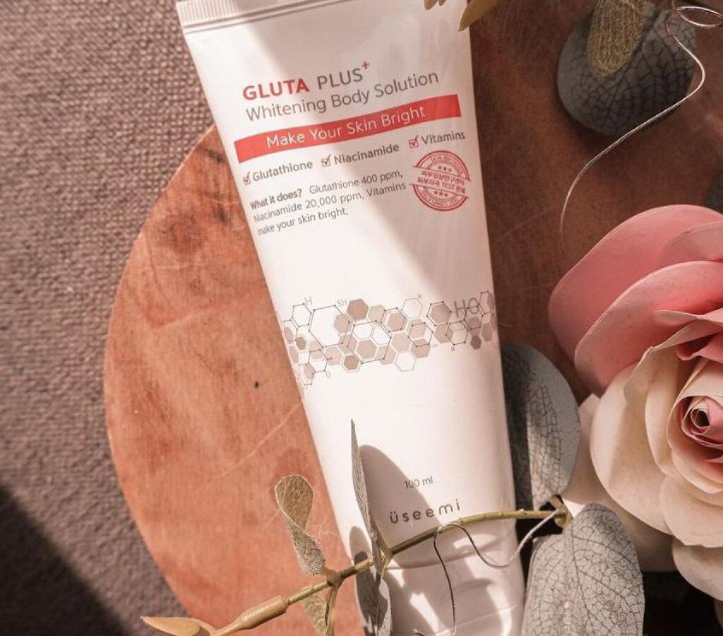 グルタプラスホワイトニングボディソリューション/Useemi/ボディローションを使ったクチコミ(3枚目)