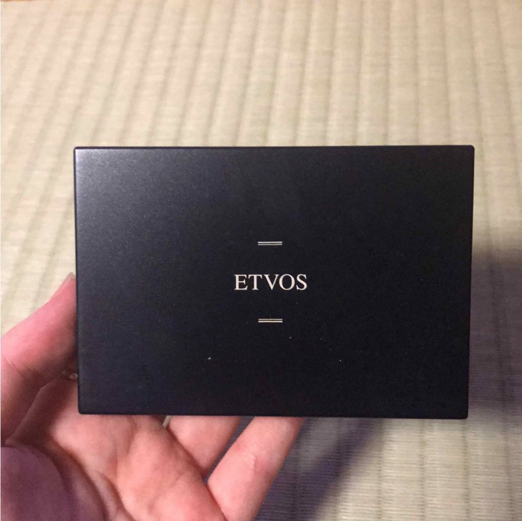 タイムレスシマーミネラルファンデーション/エトヴォス/パウダーファンデーションを使ったクチコミ（2枚目）