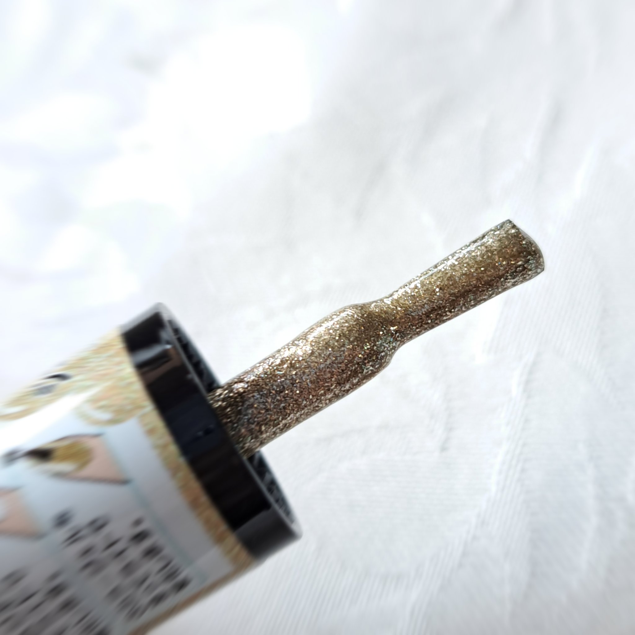 BRG ジェルネイル 3 ラメゴールド/DAISO/ジェルネイルを使ったクチコミ（2枚目）