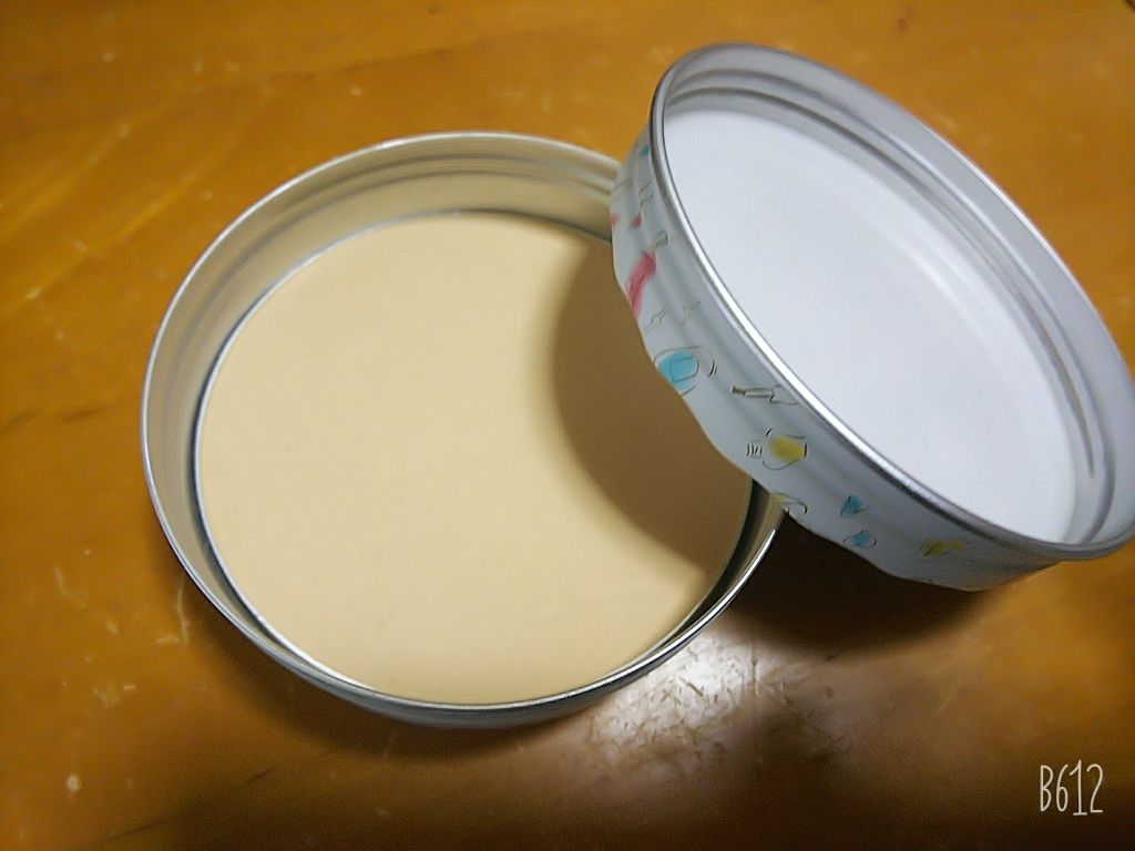 エアリータッチパウダー/クラブ/プレストパウダーを使ったクチコミ(2枚目)