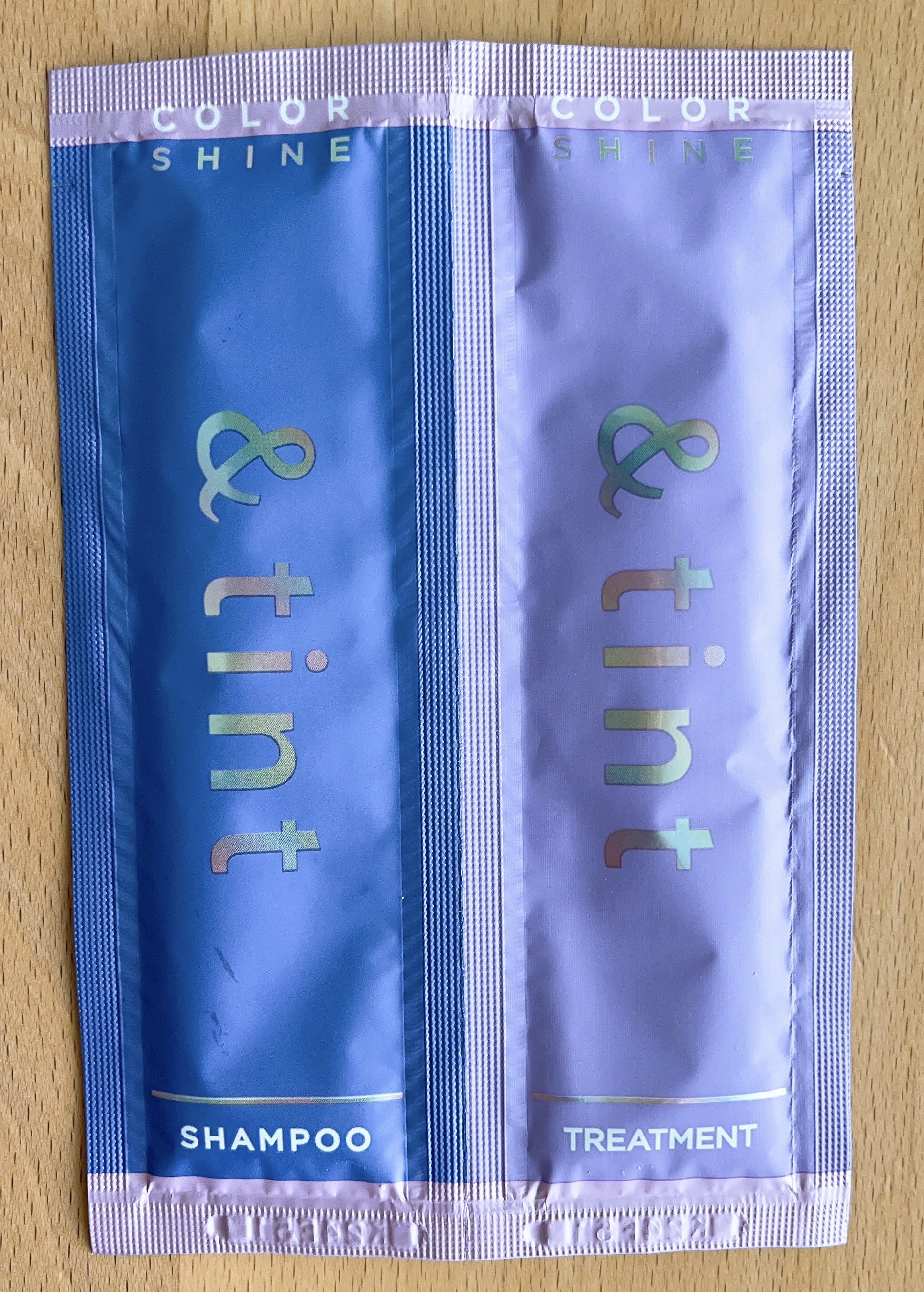 アンドティント カラーシャイン シャンプー/ヘアトリートメント シャンプー（415mL）/&tint/市販シャンプーを使ったクチコミ（1枚目）