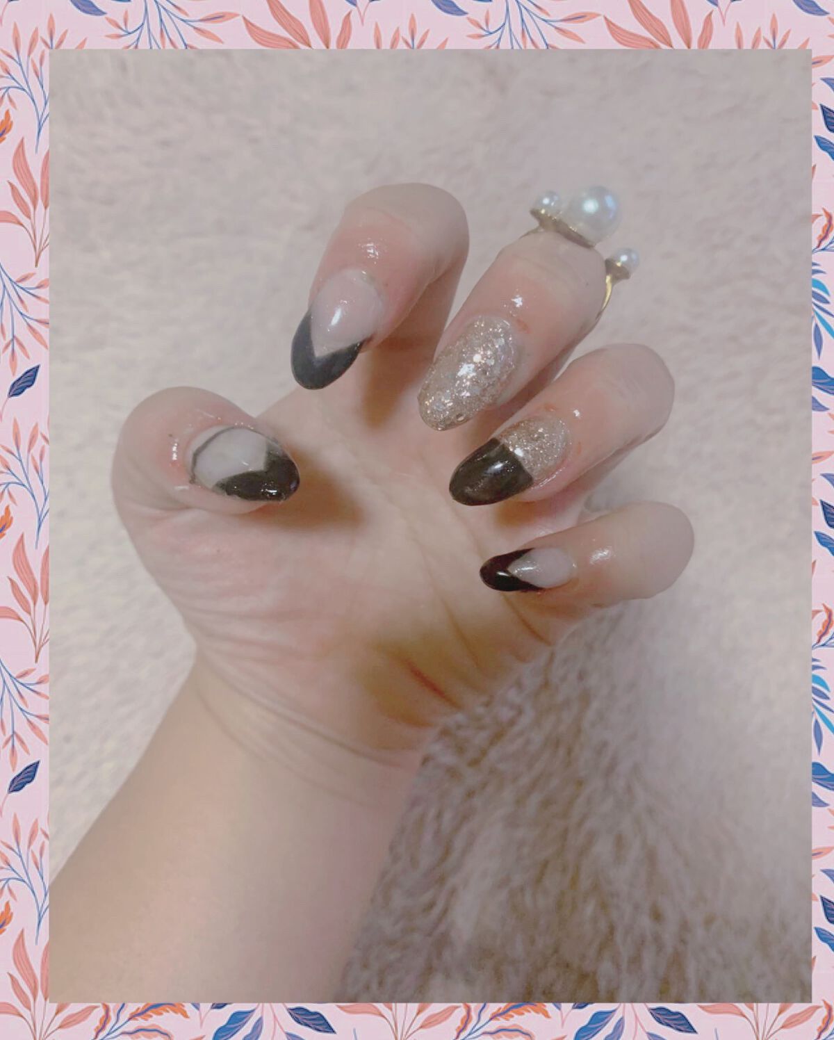 You on LIPS 「セルフネイル💅💅今回は、三色使ってのネイルしましたぁ✨✨秋っぽ..」(2枚目)