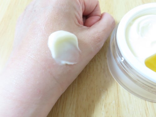 ホワイトトリュフダブルセラムアンドクリーム/ダルバ/フェイスクリームを使ったクチコミ(3枚目)