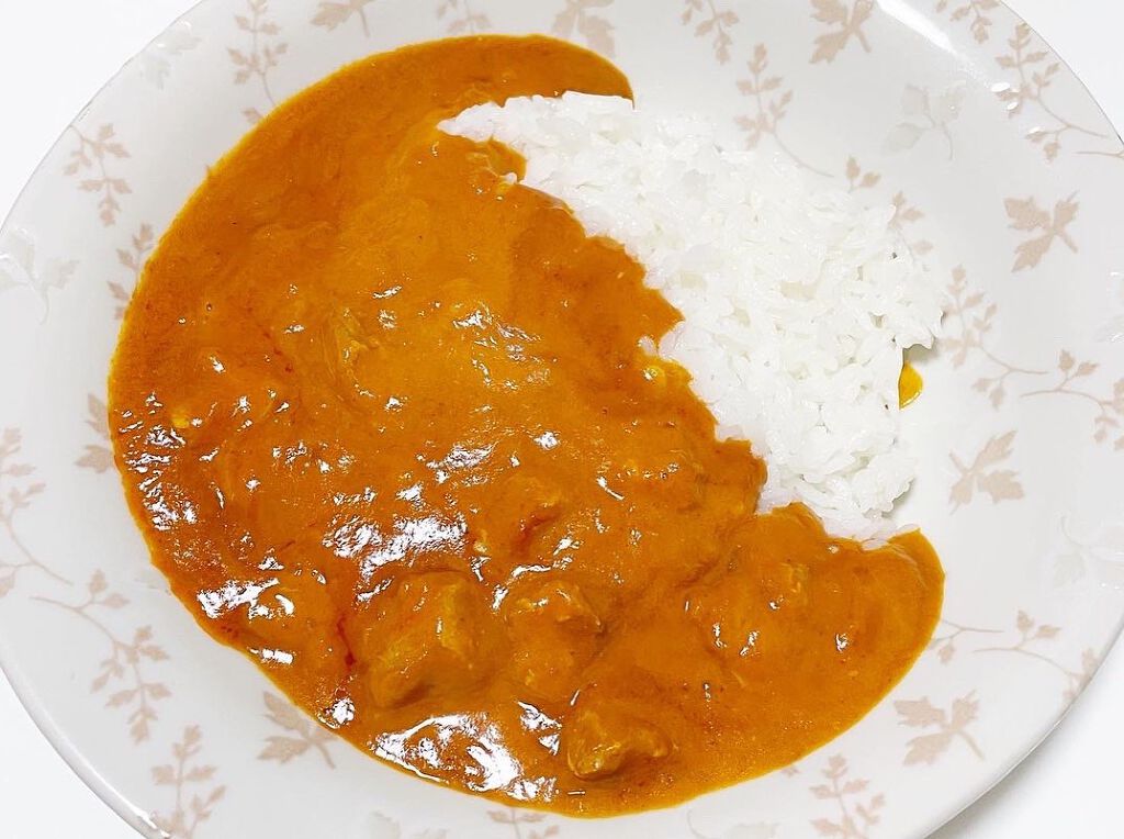 ひろぷー on LIPS 「ローソン×新宿中村屋 スパイス楽しむレトルトカリーをいただきま..」(4枚目)