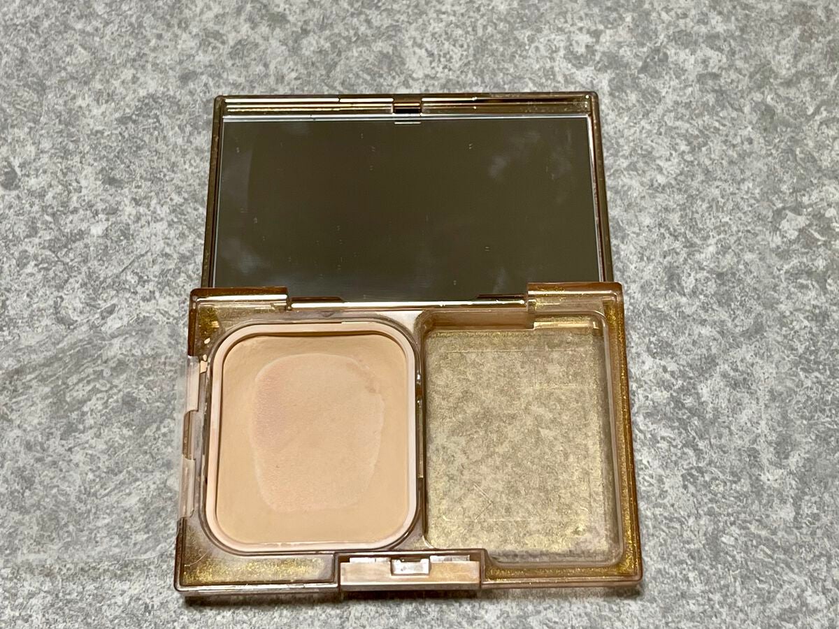 パウダーファンデーション シルキースムース/est/パウダーファンデーションを使ったクチコミ(1枚目)