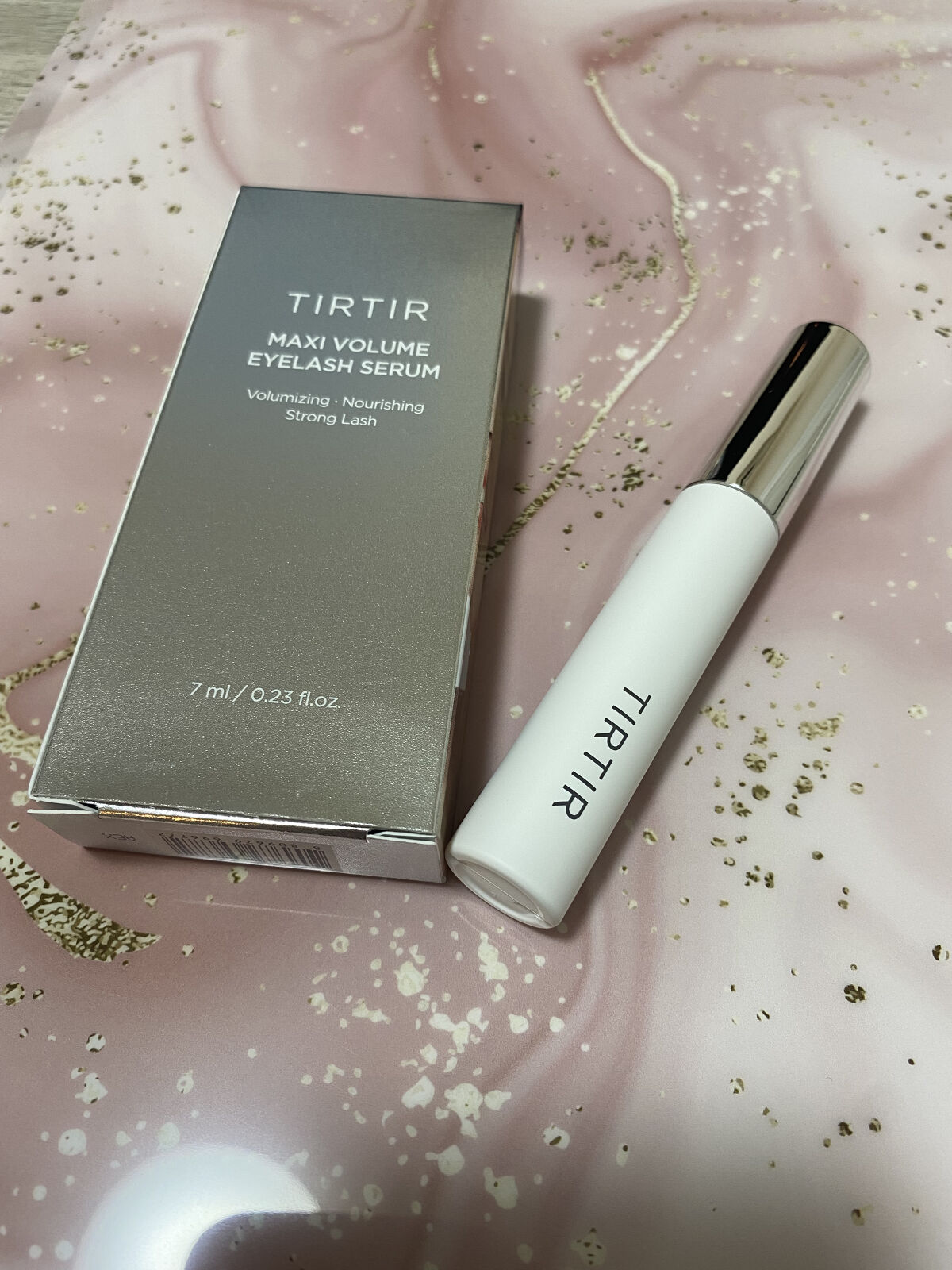 TIRTIR(ティルティル) マキシ ボリューム アイラッシュセラムのクチコミ「♡TIRTIR マキシボリュームアイラッシュセラム♡

どうしても好きでよく使っていたCOSN.....」（1枚目）