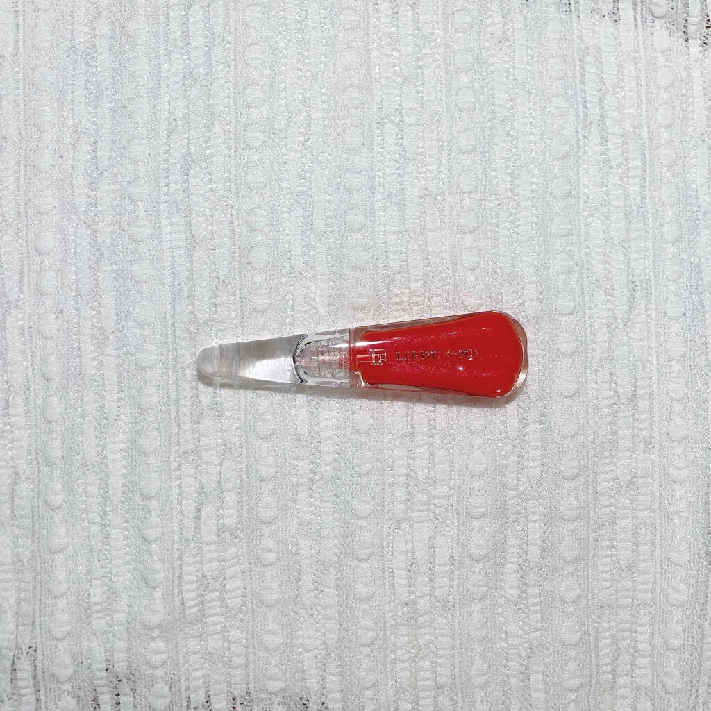 ゆっけ on LIPS 「フローフシ前回はナイトケアのために+1を購入!毎日つけて半年く..」(1枚目)