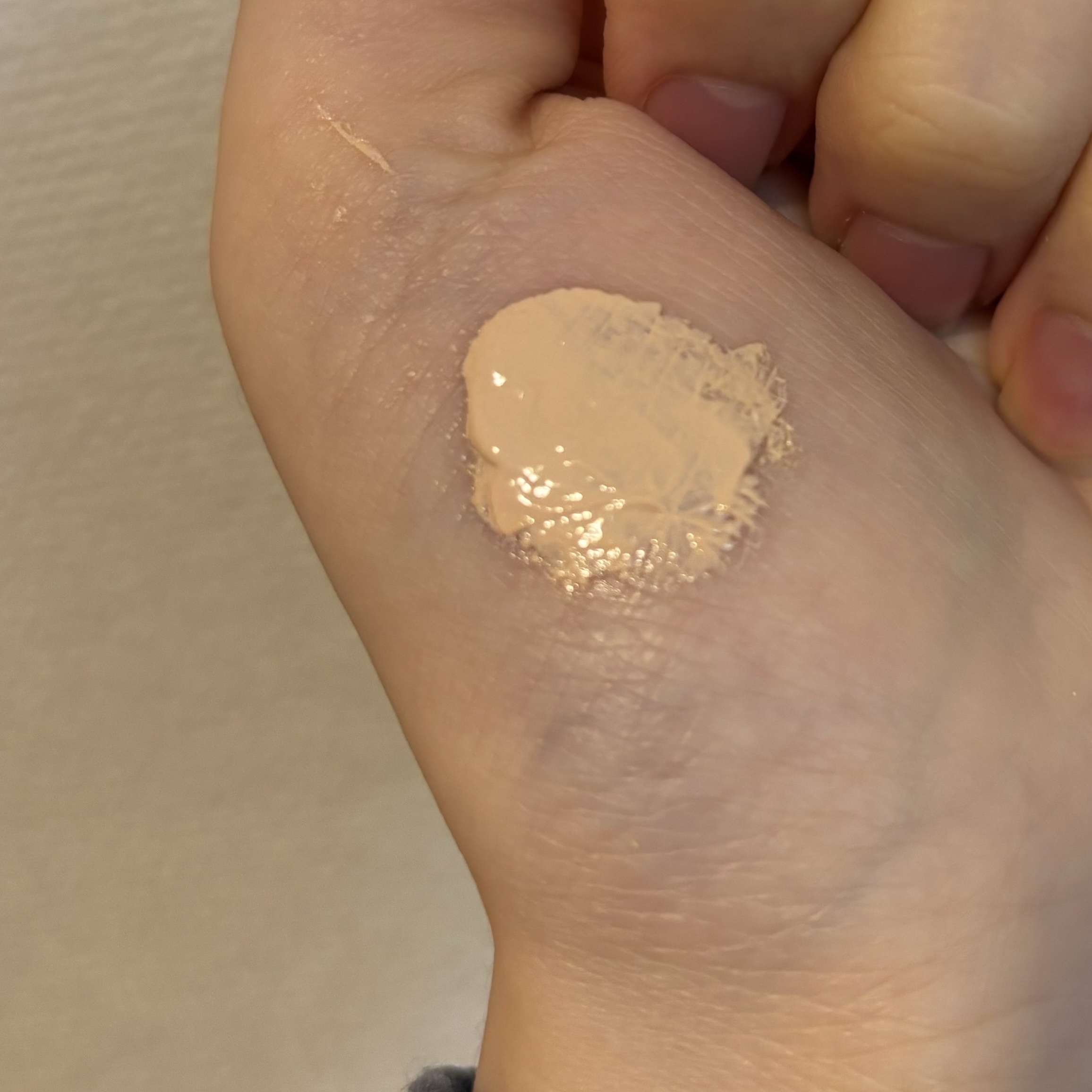 エレガンス モデリング カラーアップ ベース UV BE992/Elégance/化粧下地を使ったクチコミ（2枚目）