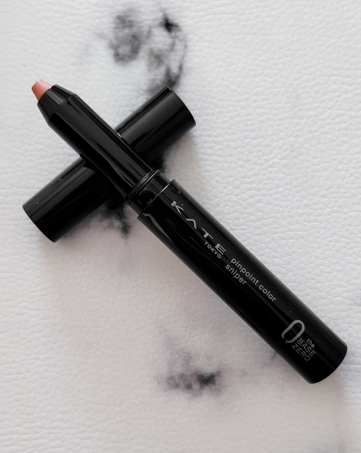 ピンポイントカラースナイパー/KATE/スティックコンシーラーを使ったクチコミ(2枚目)