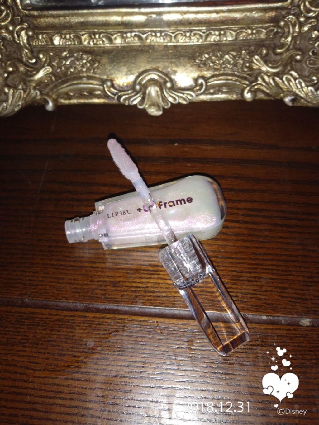 LIP38℃ +UnFrame<ホログラフィック>/UZU BY FLOWFUSHI/リップグロスを使ったクチコミ(2枚目)