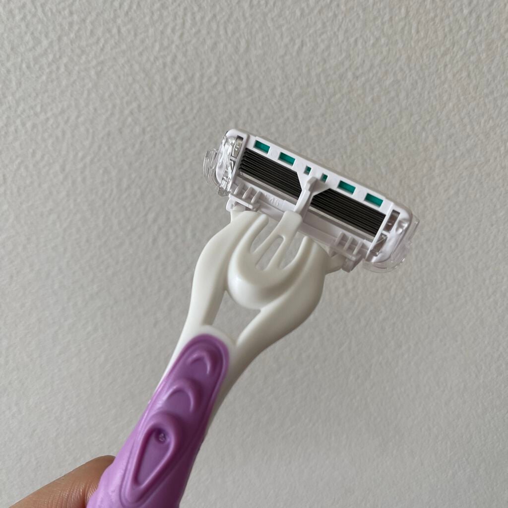 ボディ用カミソリ(6枚刃)/DAISO/シェーバーを使ったクチコミ(5枚目)