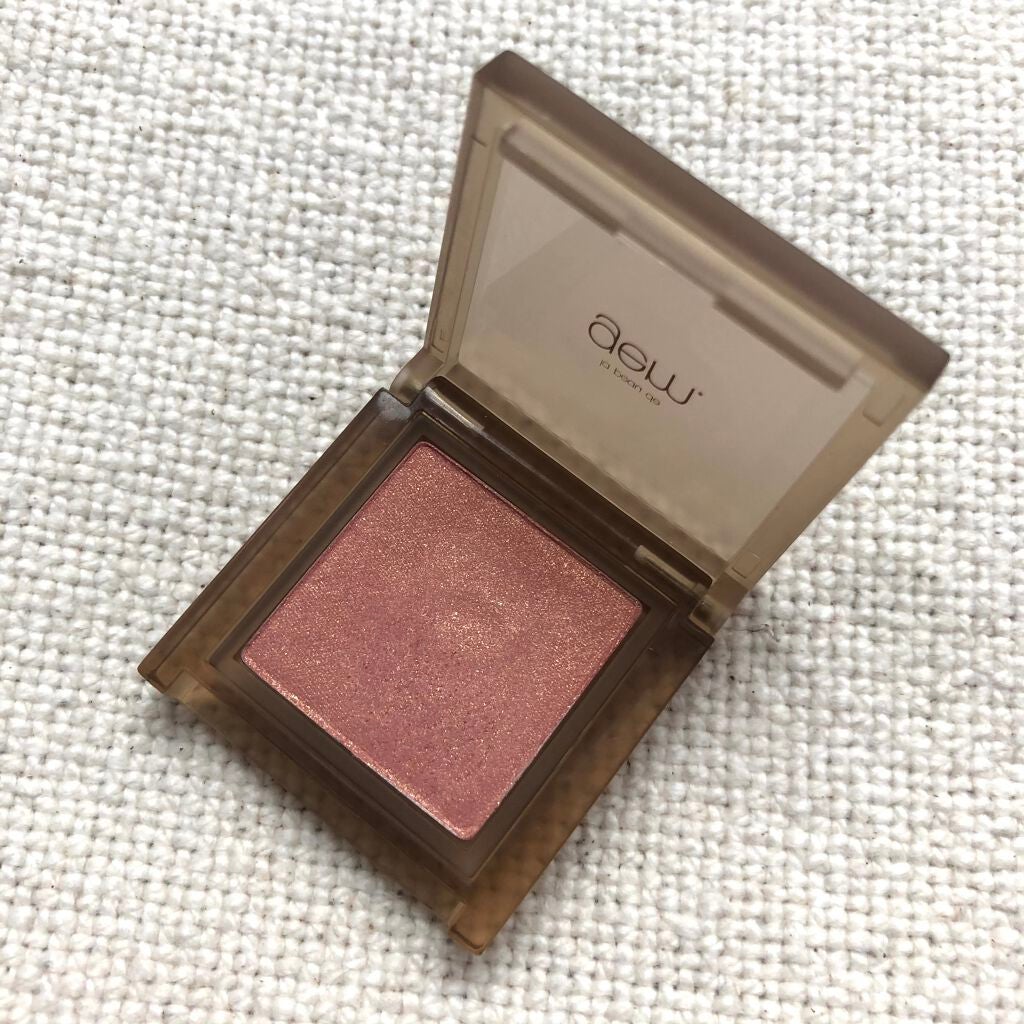 single eye color/la peau de gem./単色アイシャドウを使ったクチコミ(2枚目)