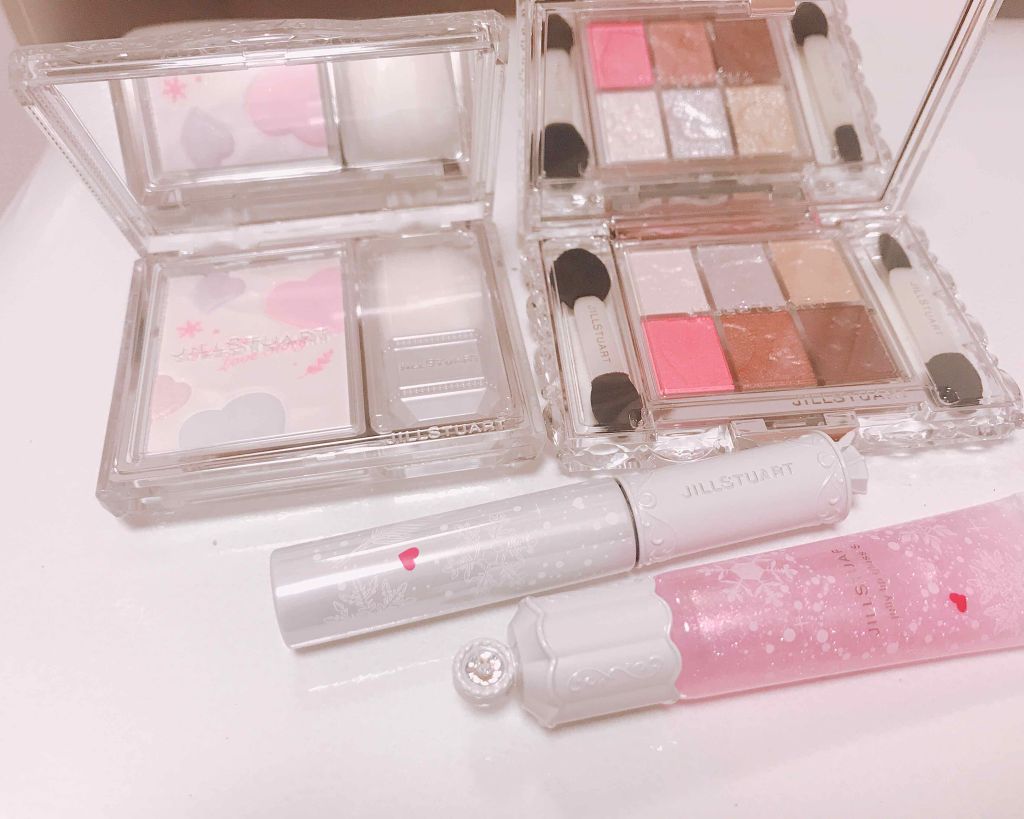 ホワイトラブストーリー コレクション (クリスマスコフレ 2018)/JILL STUART/メイクアップキットを使ったクチコミ(2枚目)