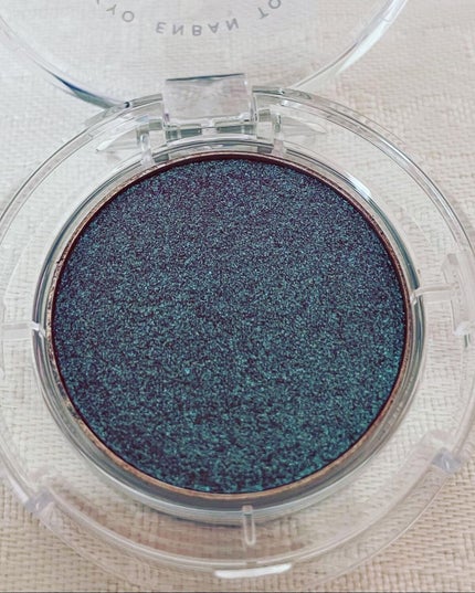 マルチグリッターカラー/ENBAN TOKYO/単色アイシャドウを使ったクチコミ(2枚目)