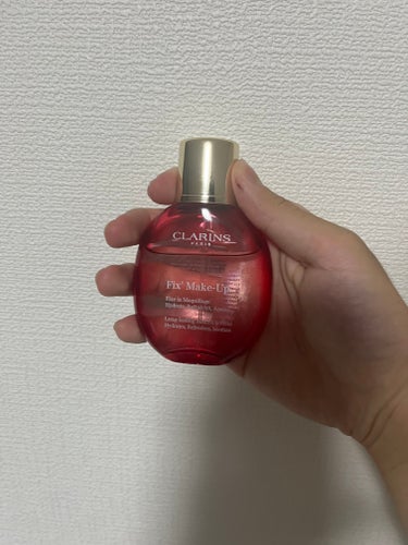 CLARINS フィックス メイクアップのクチコミ「【使った商品】CLARINS フィックス メイクアップ
【商品の特徴】ミスト状の化粧水
【使用.....」（1枚目）