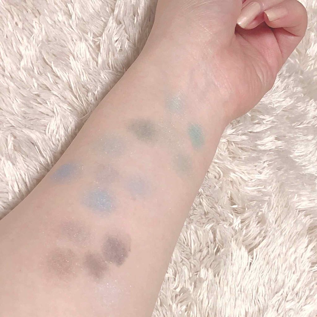 30COLORSEYESHADOWPALETTE/Dolly Angel/アイシャドウパレットを使ったクチコミ(4枚目)