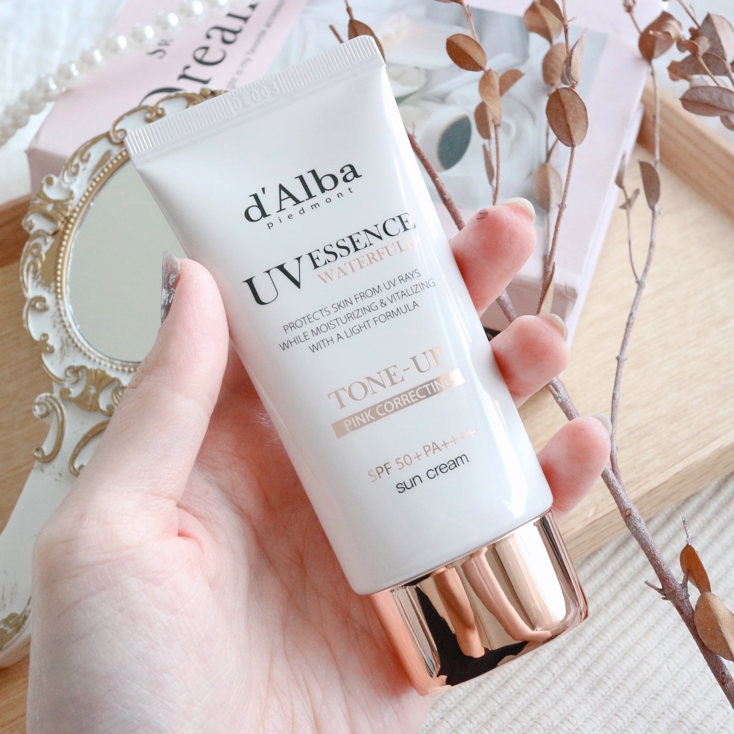 ウォータフルトーンアップサンクリーム/ダルバ/日焼け止めクリームを使ったクチコミ（3枚目）