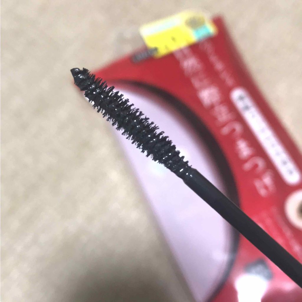 ゆち on LIPS 「まつげがなさすぎて困ってたんです。一位✨という数字に目が行きオ..」(2枚目)