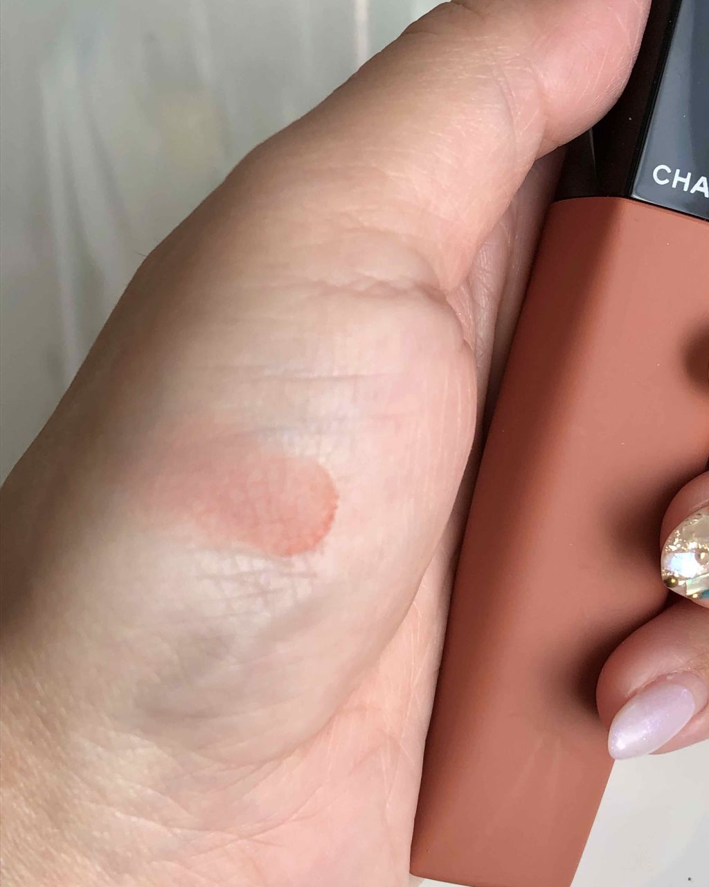 ルージュ アリュール リクィッド パウダー/CHANEL/口紅を使ったクチコミ(3枚目)