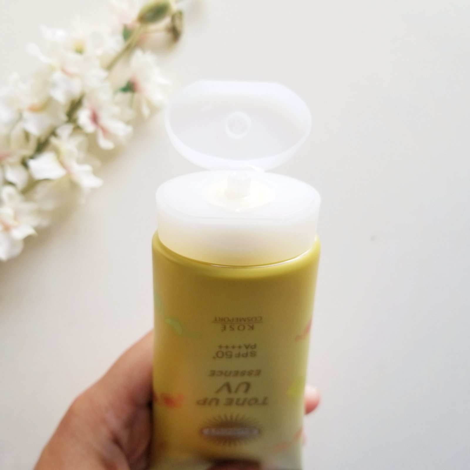 サンカットR トーンアップUV エッセンス レモンイエロー/サンカット®/日焼け止めローションを使ったクチコミ（2枚目）