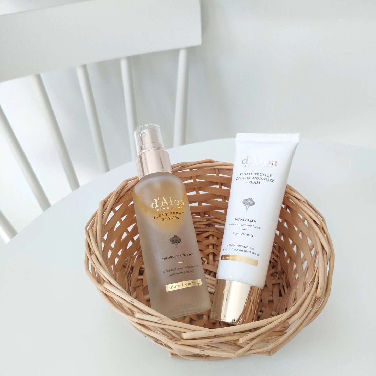 ダルバ ホワイトトリュフファーストスプレーセラム/ダルバ/ミスト状化粧水を使ったクチコミ（1枚目）